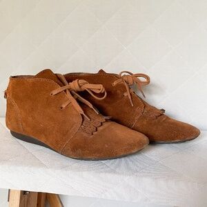 Kelsi Dagger Nobel Brown Suede Shoes - Women's Size 9 - Pre-Owned